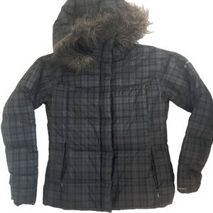 Columbia Womens Down Puffer Jacket M Plaid Hooded Faux Fur Trim